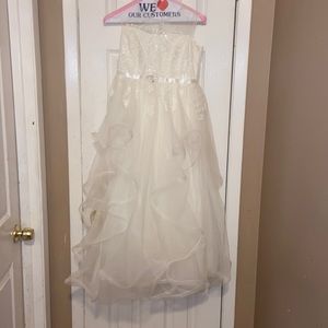 David’s bridal flower girl dress
